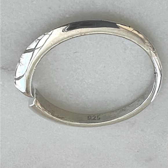 Sale $12 Firm! .925 Sterling Silver Heart Open Ended Ring - Picture 14 of 17